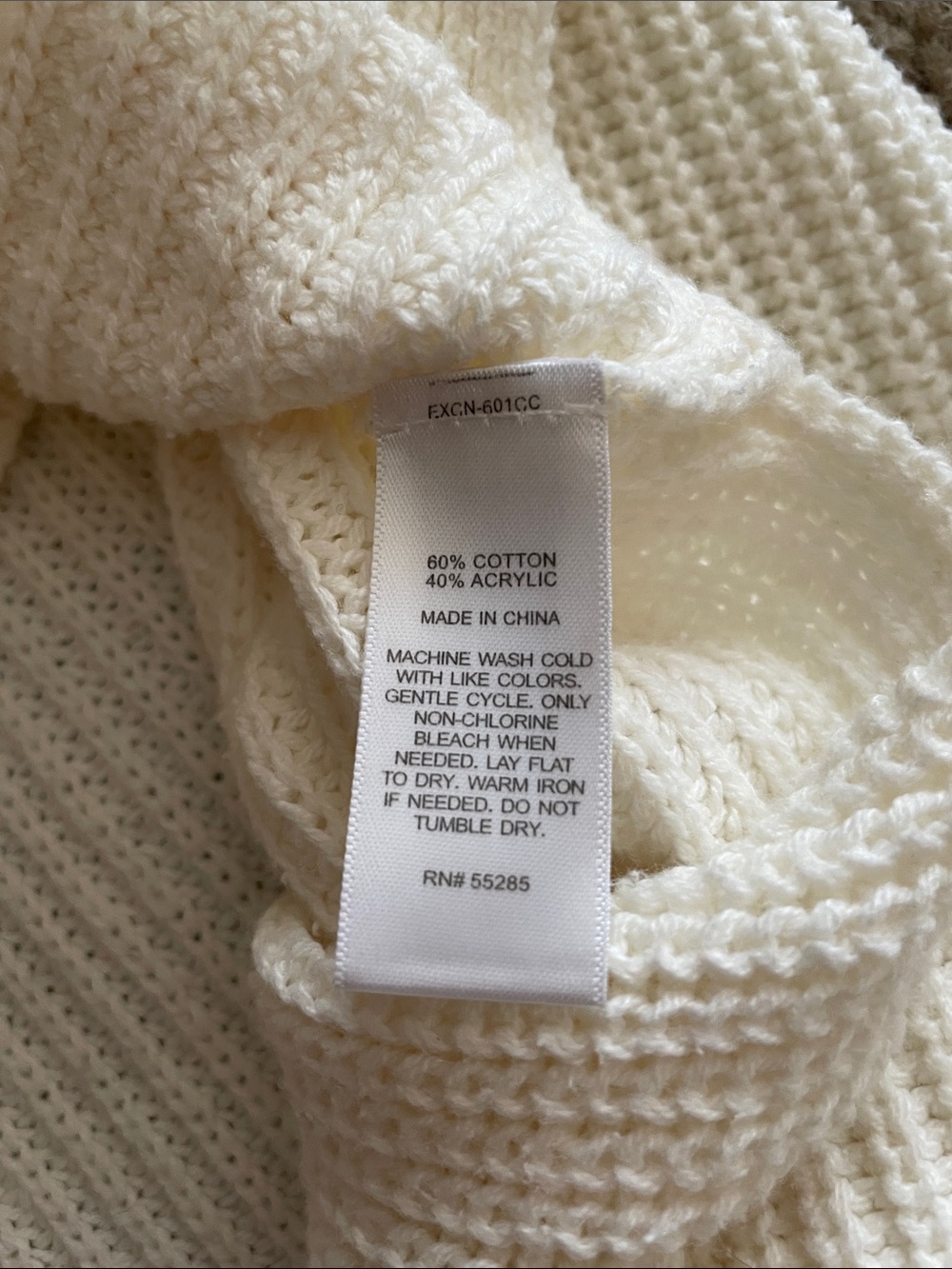 Express Cream Ribbed Crewneck Pullover - Picture 3 of 9